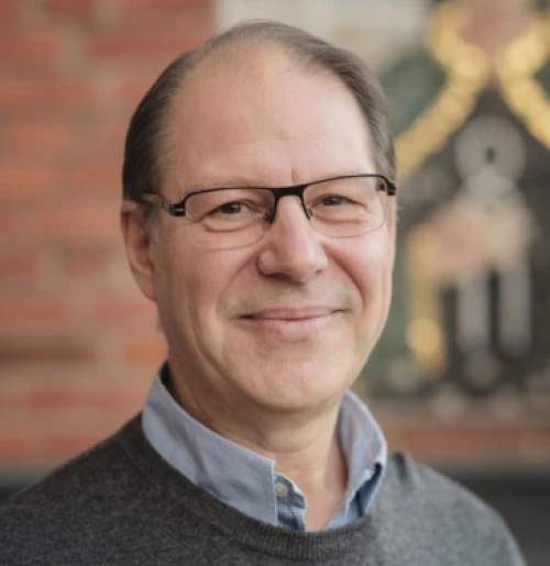 Thomas List, DDS, Odont.Dr/PhD